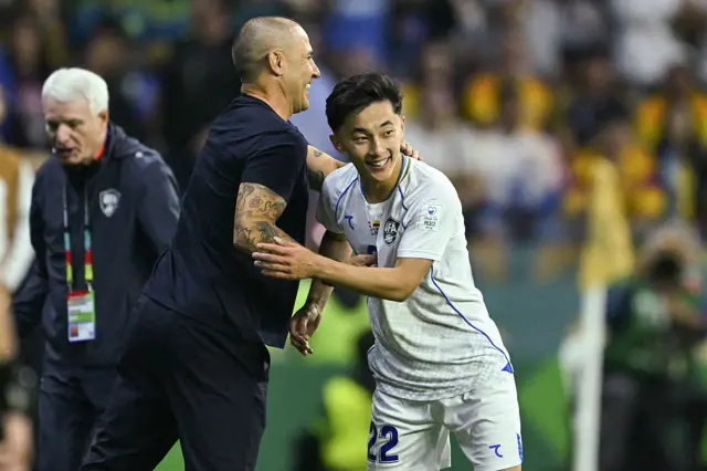 Uzbekistan 1-1 Colombia