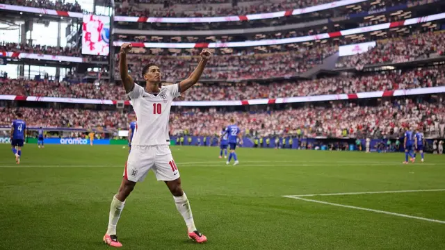 Jude Bellingham celebrates scoring for England against Croatia