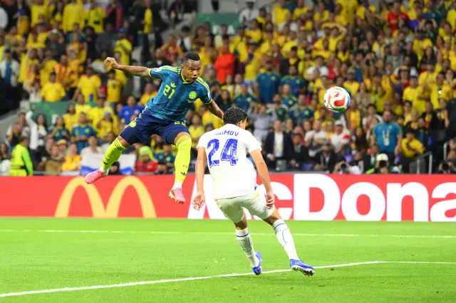 Uzbekistan 1-3 Colombia