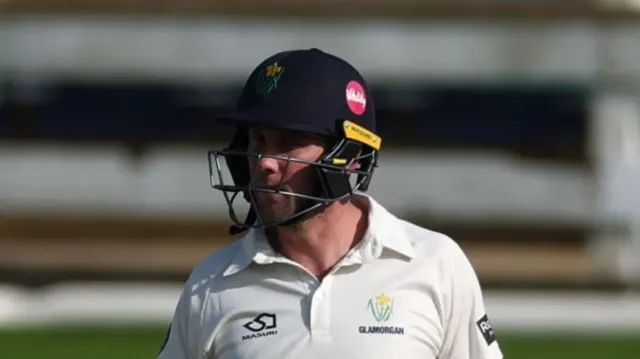 Chris Cooke in action for Glamorgan.