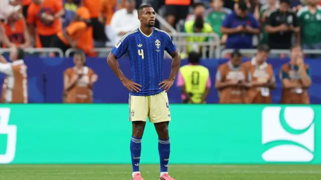Isak Hien looks dejected