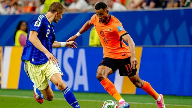 Gustaf Lagerbielke of Sweden and Cody Gakpo