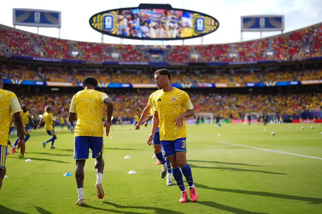 Players warming up before Ecuador v Curacao
