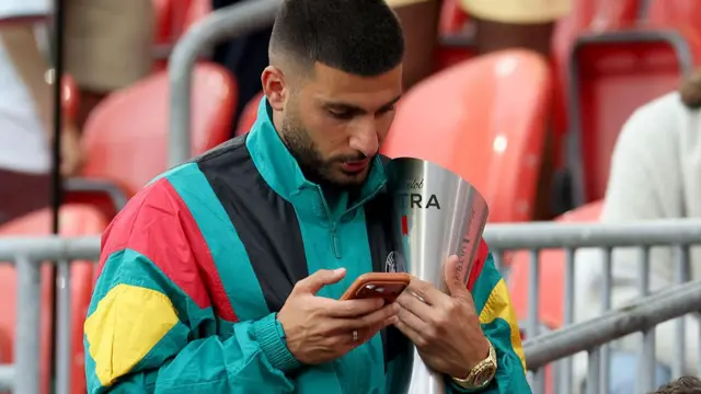 Deniz Undav with his player of the match trophy