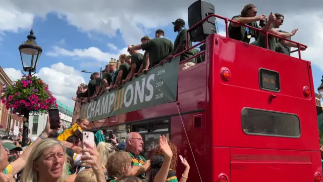 Bus