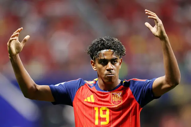 Lamine Yamal of Spain looks on