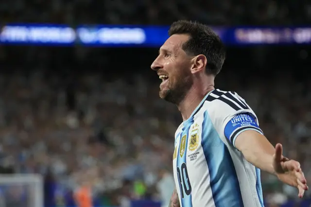Lionel Messi celebrates