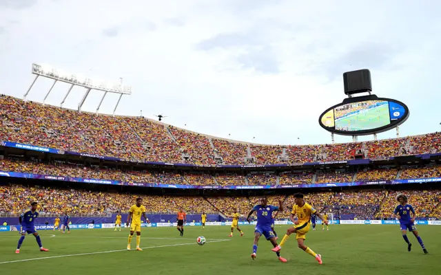 general view as Piero Hincapie #3 of Ecuador passes the ball under pressure from Nilson Angulo #20 of Ecuador during the FIFA World Cup 2026 Group E match between Ecuador and Curacao