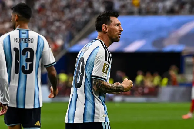 Lionel Messi of Argentina celebrates his goal