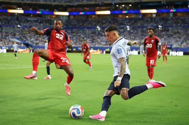 Steven Moreira and Uruguay's midfielder #18 Brian Rodriguez fight for the ball during the 2026 World Cup Group H football match between Uruguay and Cape Verde