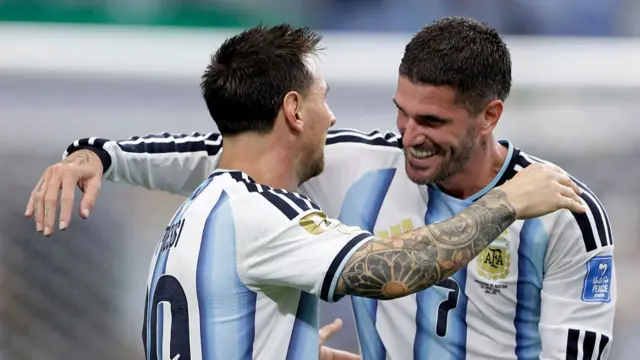 Lionel Messi of Argentina celebrates 1-0 with Rodrigo De Paul of Argentina during the World Cup match between Argentina v Austria at the Dallas Stadium on June 22, 2026 in Dallas United States