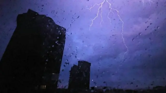 Lightning seen in Chelsea, London, overnight