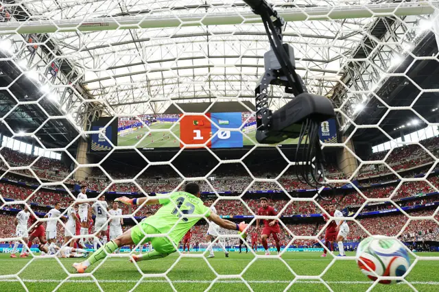 Abduvohid Nematov of Uzbekistan dives in vain