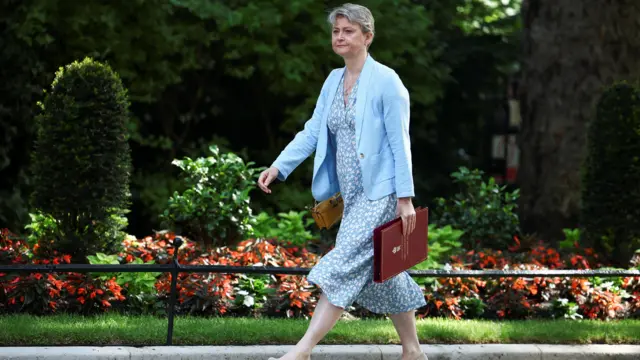 Yvette Cooper walks into No 10