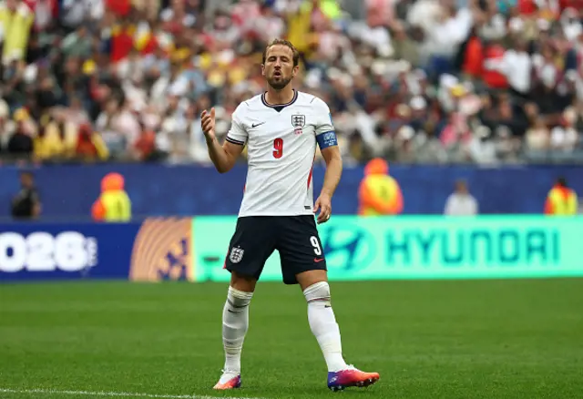 Harry Kane reacts