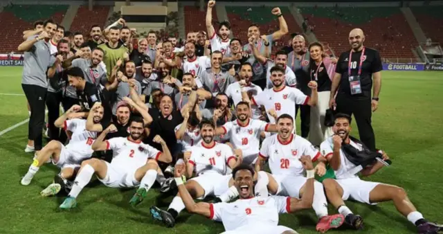 Jordan celebrate