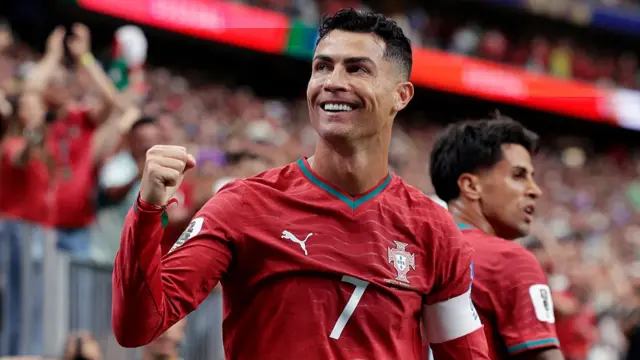 Cristiano Ronaldo celebrates scoring