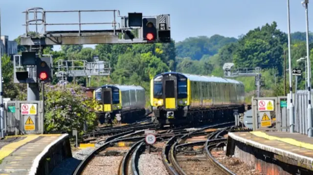 SWr trains