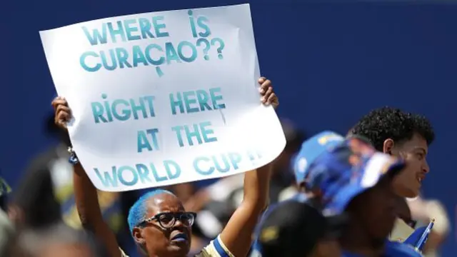 Curacao fan