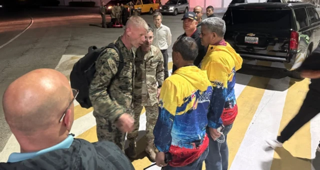 US Marine Corps Major General Kevin J Jarrard arrives in Caracas wearing army fatigues