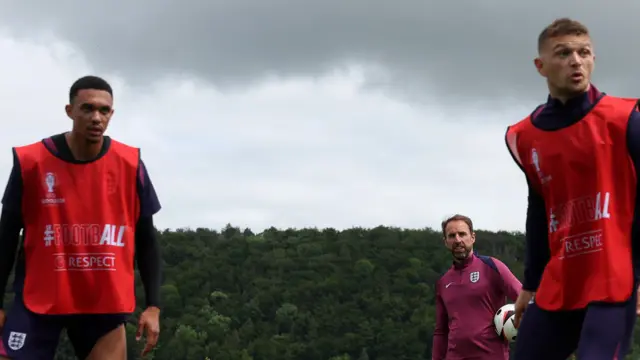 Trent Alexander-Arnold, Gareth Southgate and Kieran Trippier