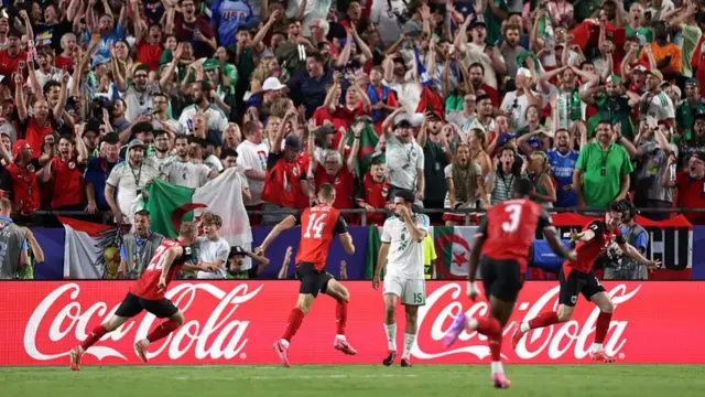 Sasa Kalajdzic celebrates scoring