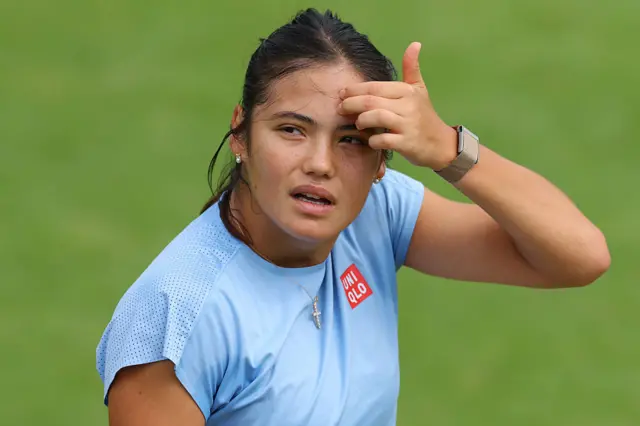 Emma Raducano practicing before Wimbledon