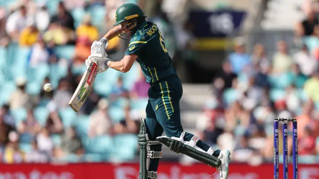 Beth Mooney batting