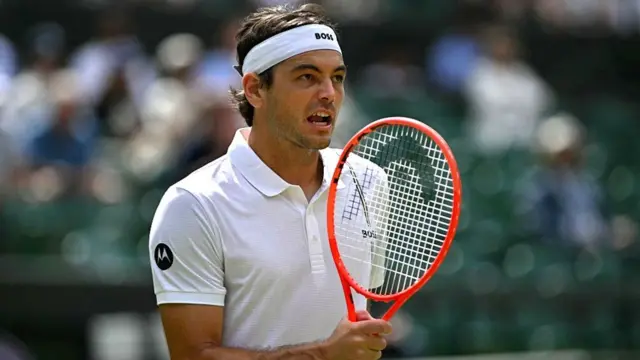 Taylor Fritz reacts