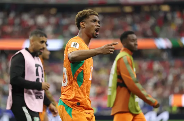 Amad Diallo #15 of Cote d'Ivoire celebrates
