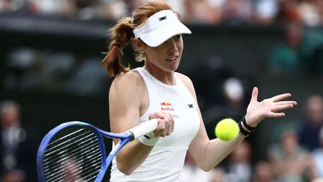 Maya joint hits a forehand