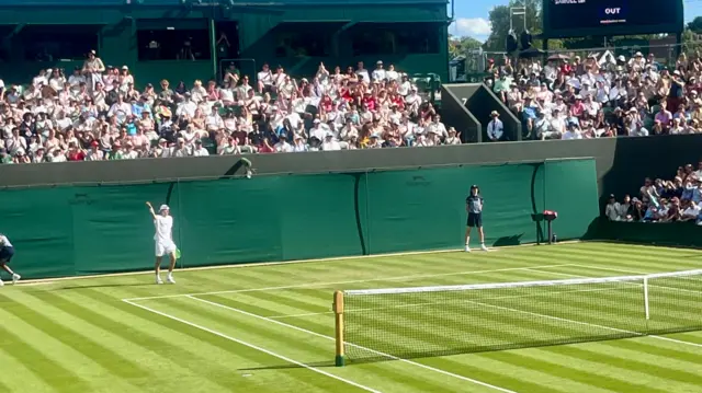Toby Samuel celebrates winnings set four