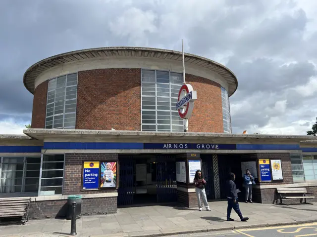 Arnos Grove station exterior