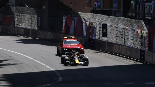 Max Verstappen stalling on the grid
