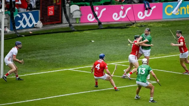 Gearoid Hegarty scores