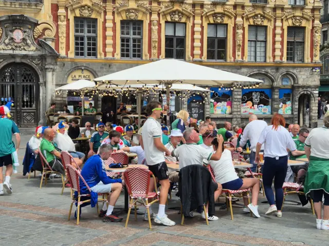 Fans in a square in Lille