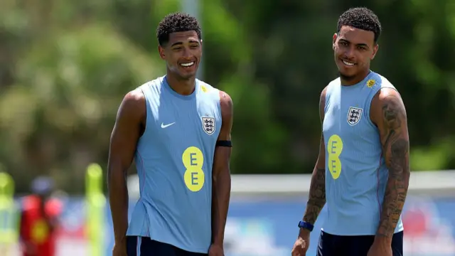 Jude Bellignham and Morgan Rogers in England training