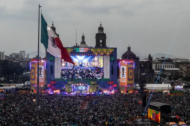 Fans in Mexico City