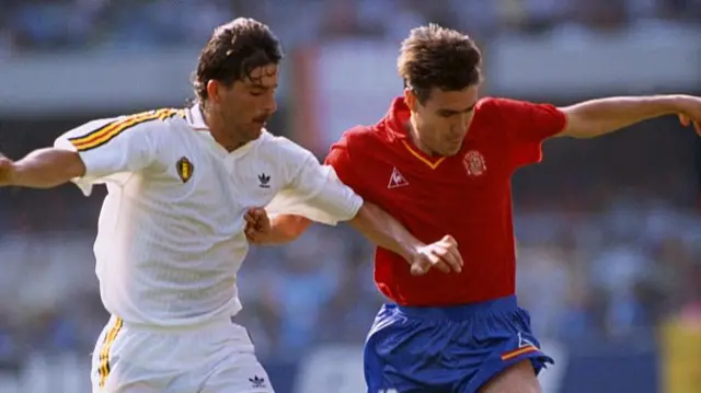 Spain v Belgium 1990 action