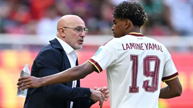 Luis De la Fuente and Lamine Yamal for Spain