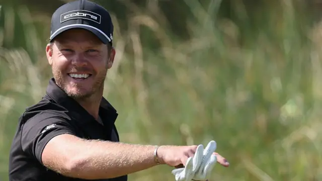 All smiles from Willett this morning