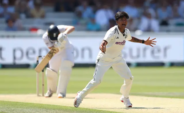 Kranti Gaud appeals for an lbw against Nat Sciver-Brunt