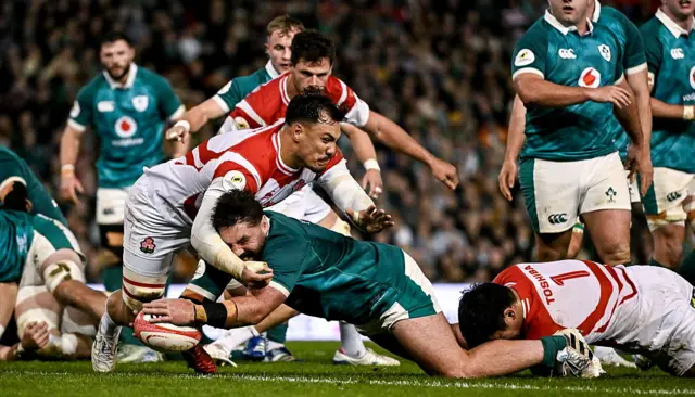 Tom O'Toole scores try