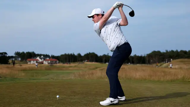 Home favourite Bob MacIntyre remains in contention