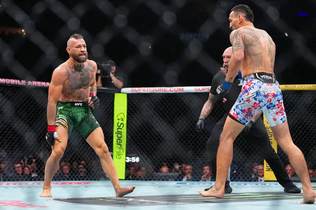 Conor McGregor and Max Holloway