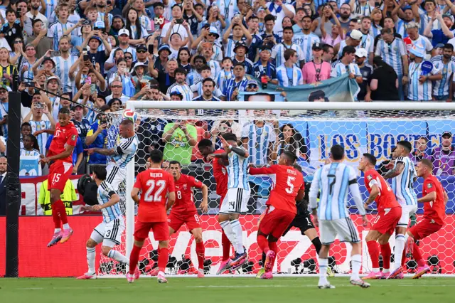 Alexis Mac Allister scores