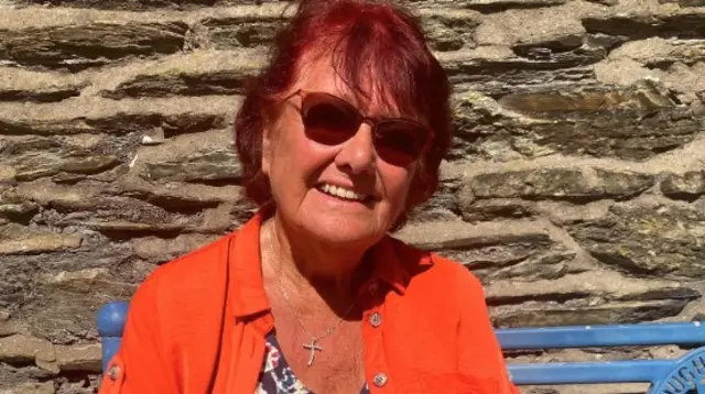 Elizabeth Conning smiling
