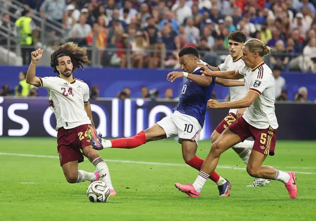 Cucurella steps in at the last to deny Mbappe