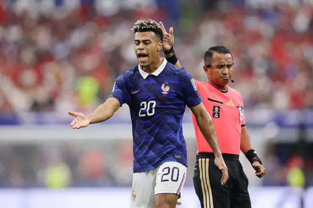 Doue complains at a decision