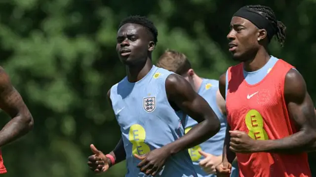 Bukayo Saka and Noni Madueke